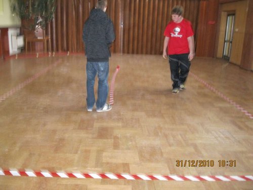 Silvestrovské setkání majitelů autíček na dálkové ovládání - 31.12.2010